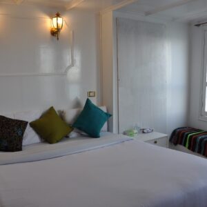 4bdb74f8-d115-46c2-8734-13652f373701